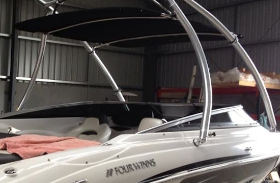 Fourwinns-indy-wake-tower-bimini