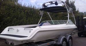 ski-boat-wakeboard-tower-bimini